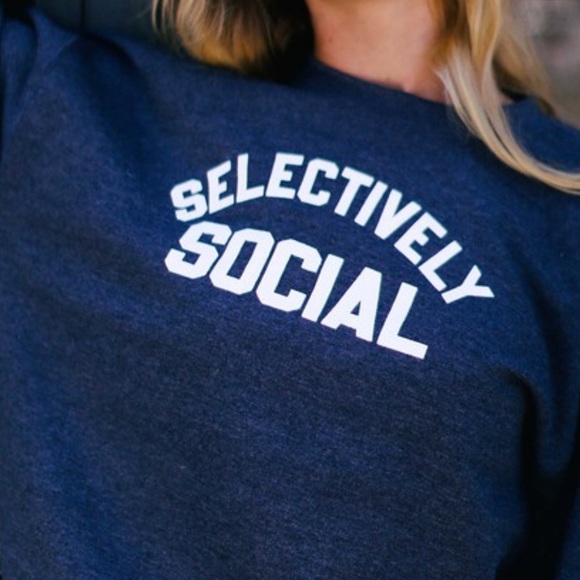 NEW Selectively Social Oversized long sleeve sweatshirt - Picture 3 of 6